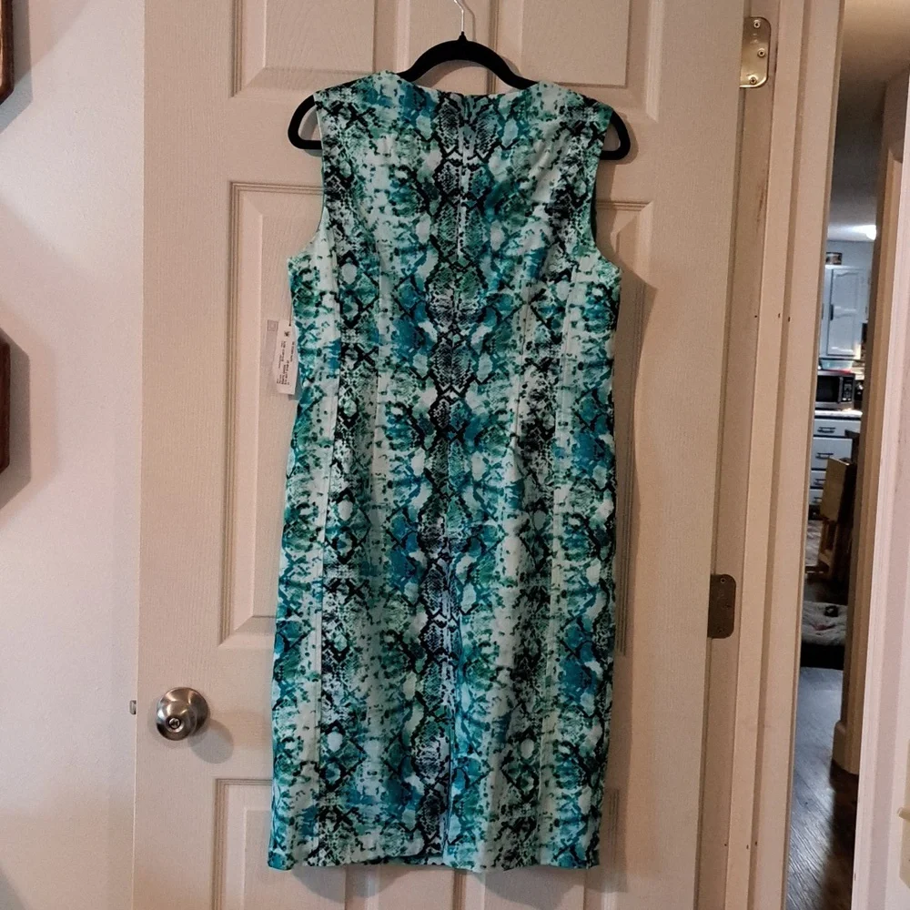 NWT Liz Clairborne Sleeveless Snake Print Dress - Green - Picture 2 of 4